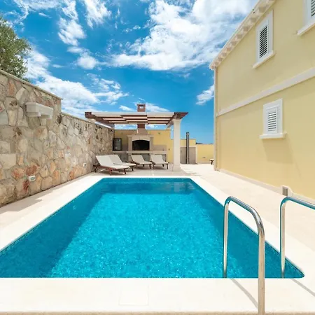 House With A Swimming Pool Prizba, Korcula - 199 Σπίτι διακοπών Prizba