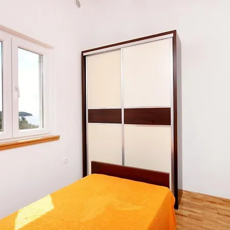 House With A Swimming Pool Prizba, Korcula - 199 *