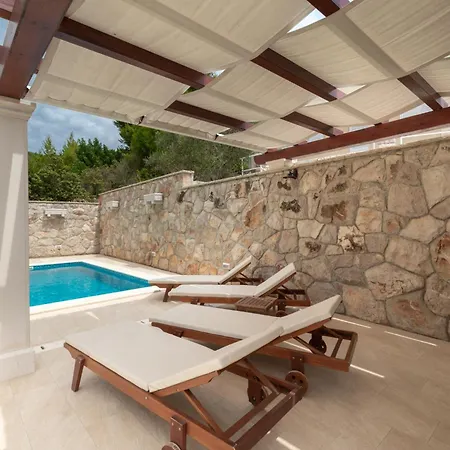 House With A Swimming Pool Prizba, Korcula - 199 *